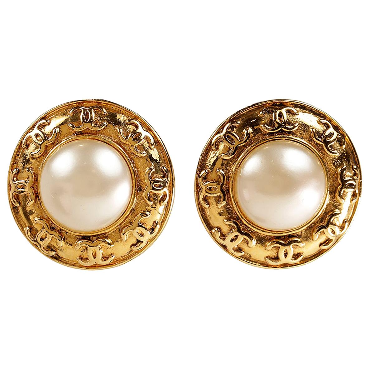 Chanel Gold Round Pearl Clip On Earrings