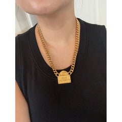 Collana Chanel con collare a catena in oro Rue Cambon CC