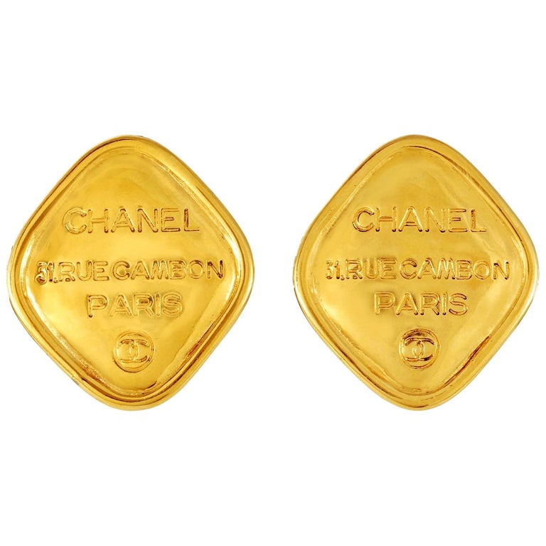 CHANEL Metal CC Rue Cambon Drop Earrings Gold 1237421