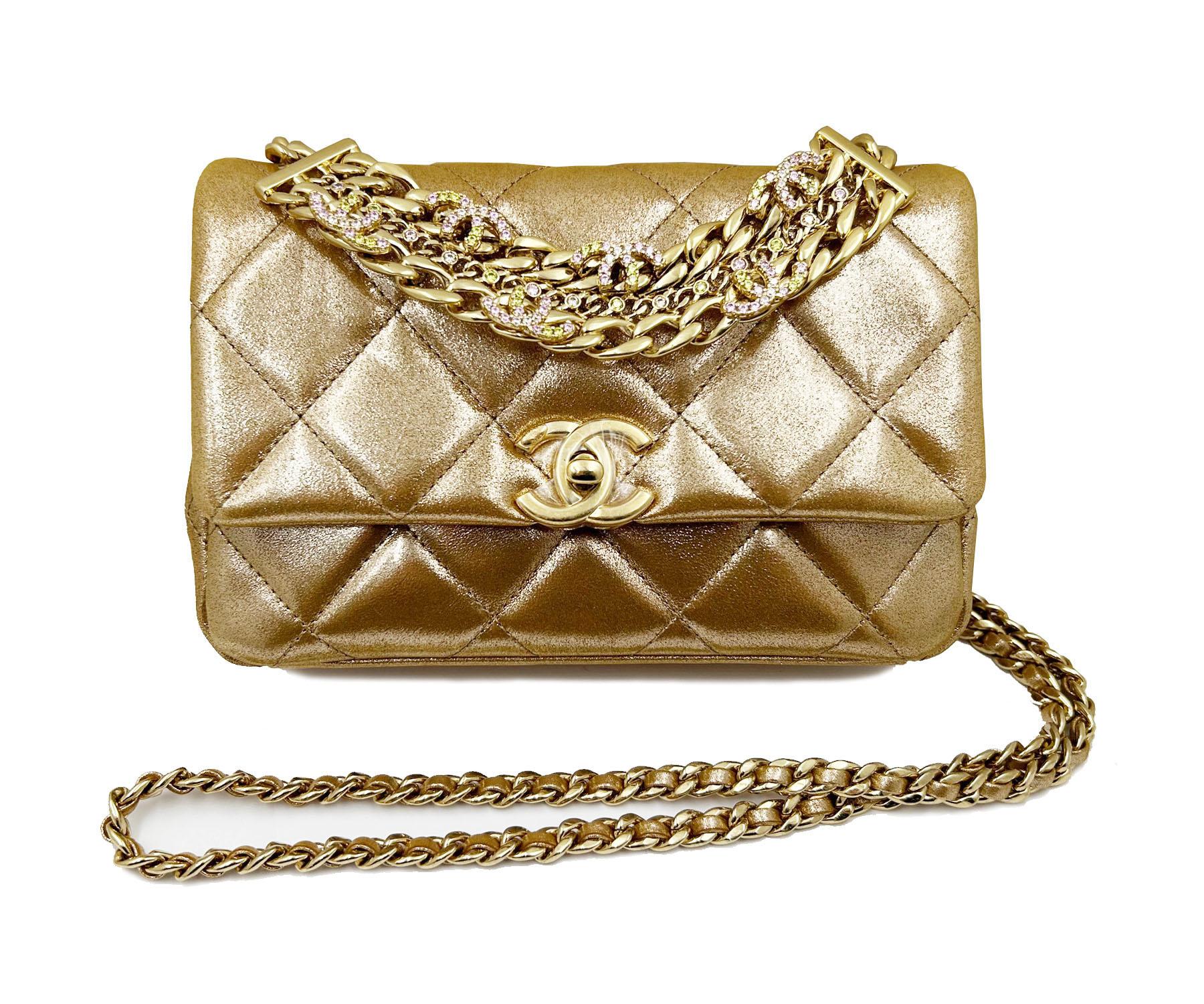 Chanel Gold Shimmer Crystal CC Handle Crossbody 2 Way Bag

* Marked JHKxxxxx
* Made in Italy
* Comes with the original box, dustbag, booklet, camellia and ribbon. A copy of receipt is upon request.
* Brand New

-It is approximately 7.5