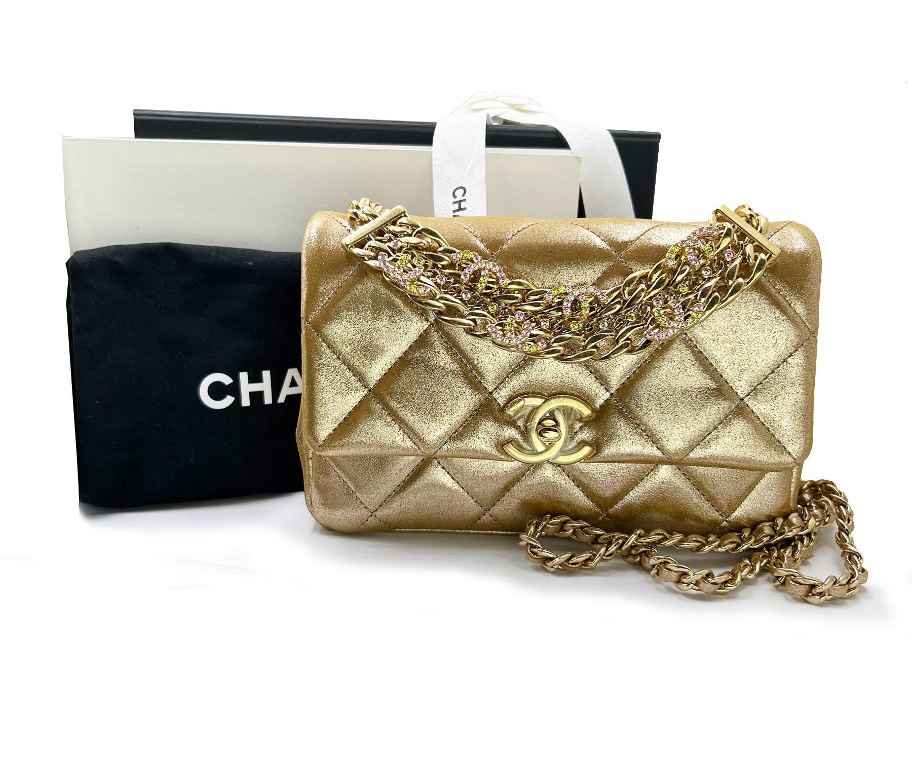 Chanel Gold Shimmer Crystal CC Handle Crossbody 2 Way Bag  In New Condition For Sale In Pasadena, CA