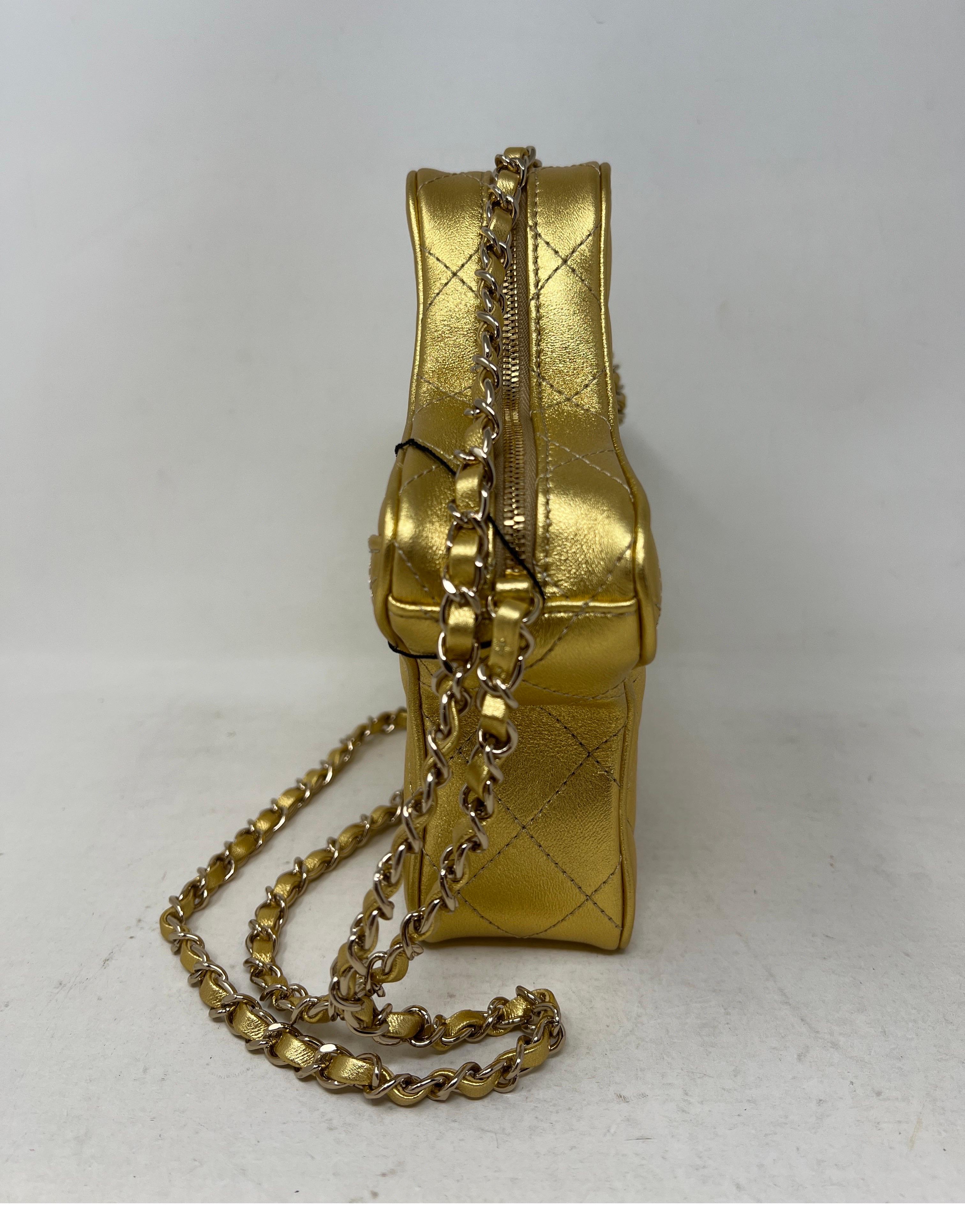 Chanel Gold Star Bag In New Condition For Sale In Athens, GA