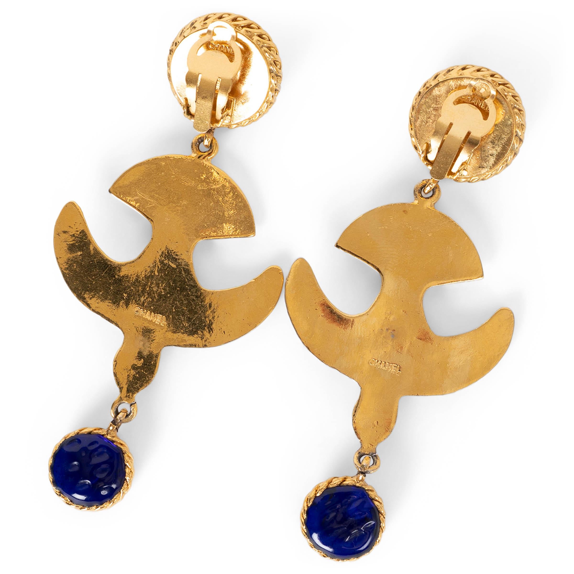Donna CHANEL gold-tone 1970 GRIPOIX BIRD LARGE Clip Earrings in vendita