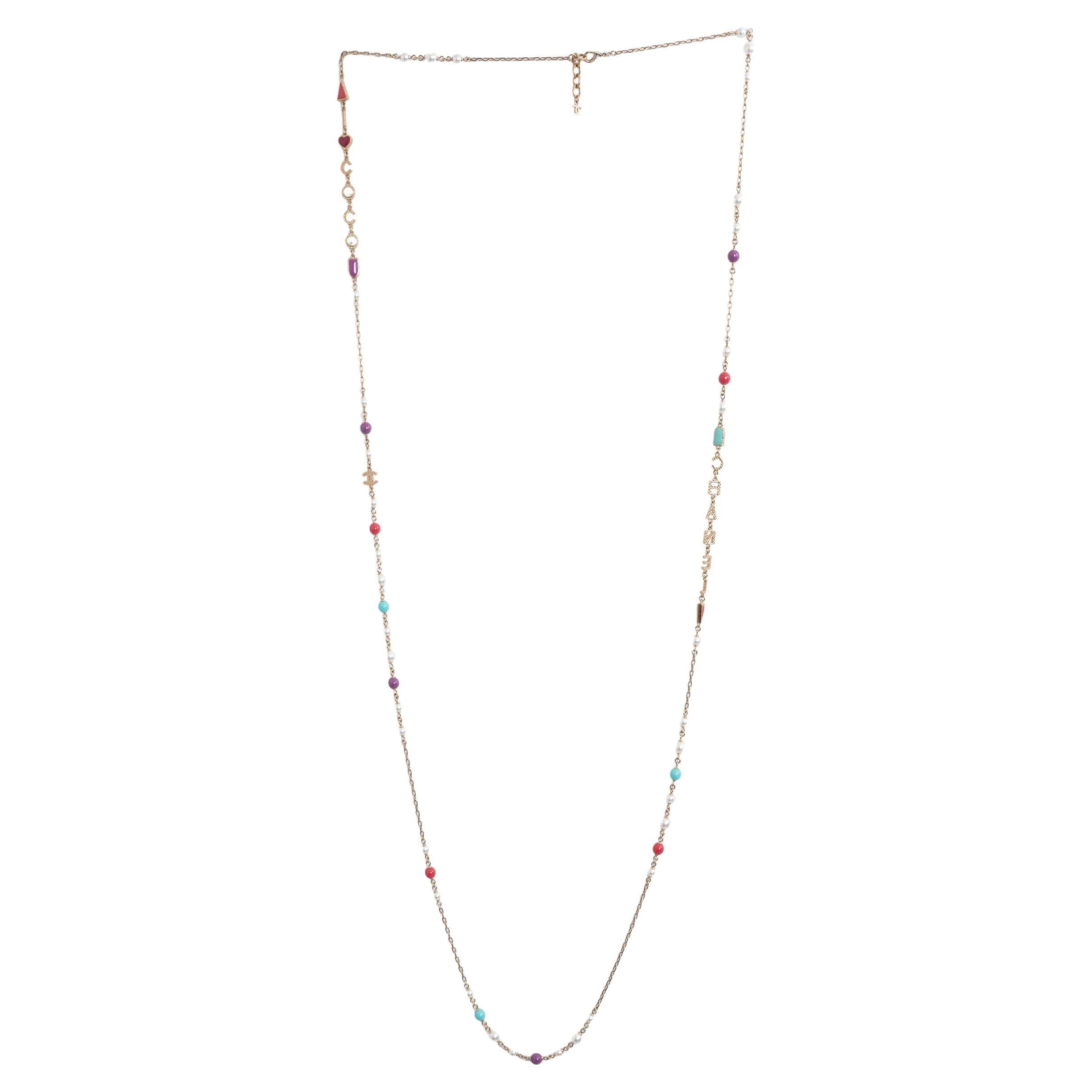 CHANEL Goldfarbene 19PEARL & BEAD LOGO CHAIN Halskette