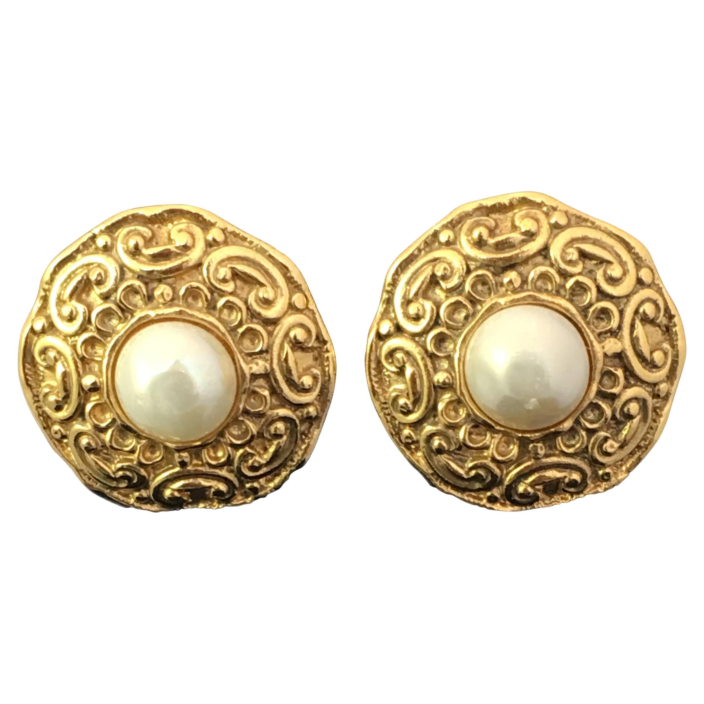 Chanel Gold Tone and Faux Pearl Clip On Earrings at 1stDibs chanel