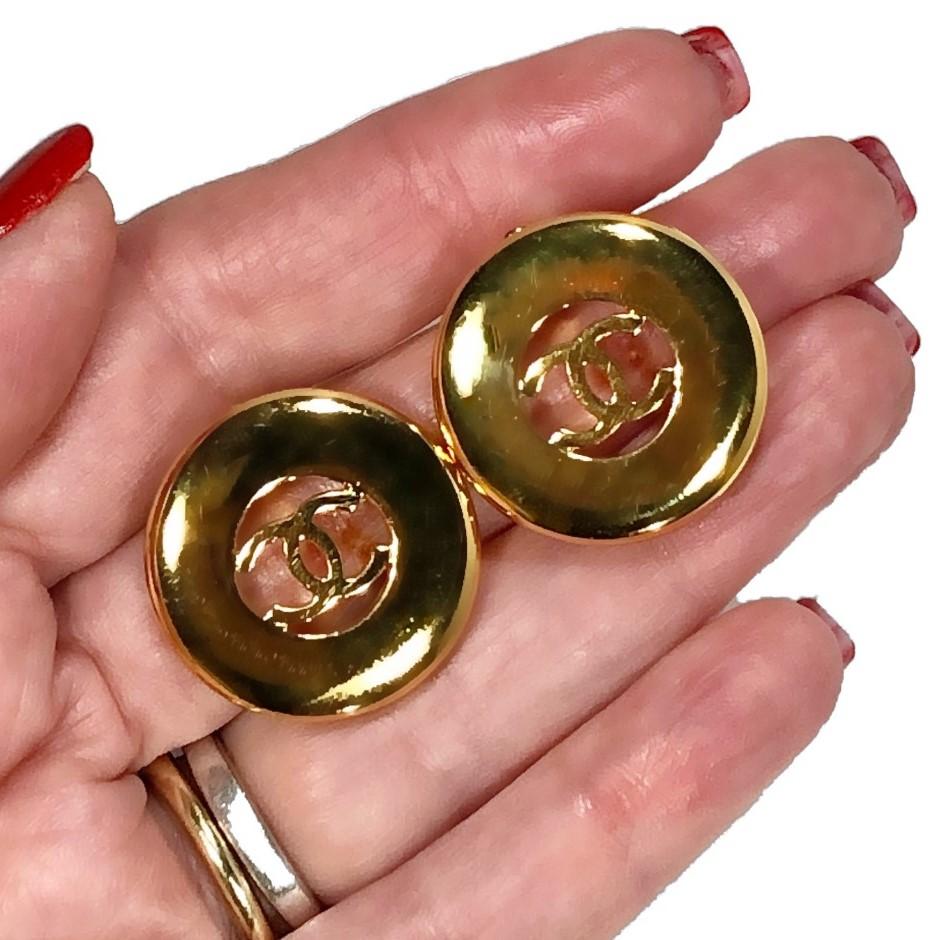 Chanel Gold Tone CC Earrings 15/16 Inch Diameter from the 1997 Spring Collection 4