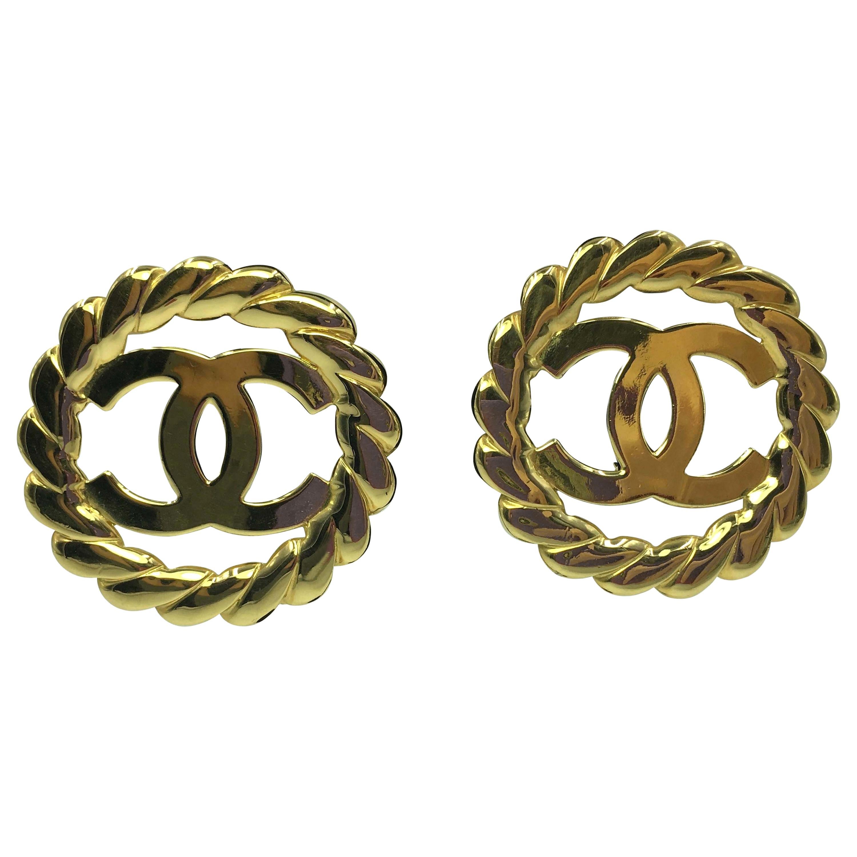 Chanel Gold Tone CC Logo/Chain Statement Clip On Earrings