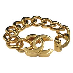 Chanel Gold Tone CC Logo Chunky Chain Bracelet at 1stDibs | chanel gold ...