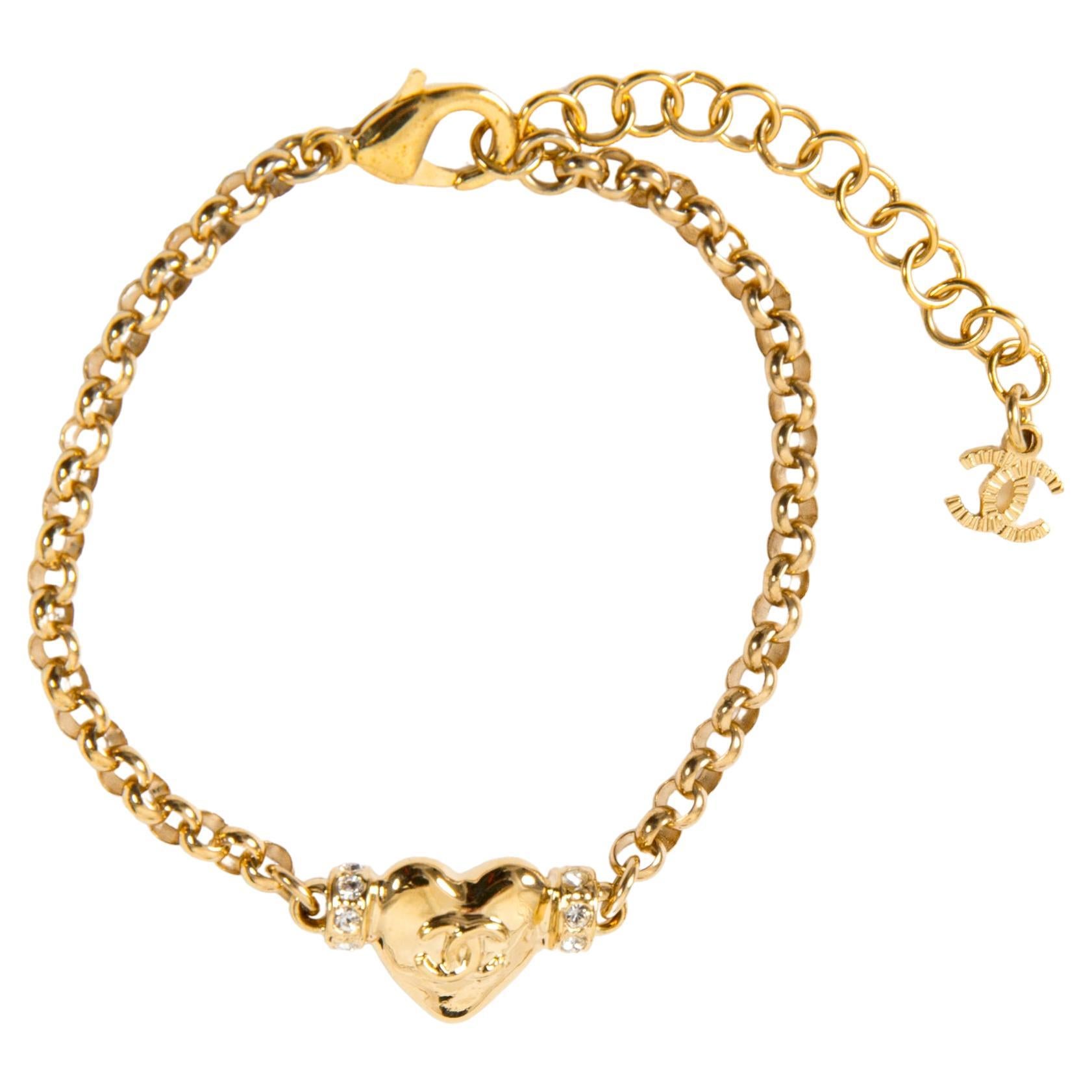 Chanel Gold Tone Chain Heart CC Bracelet For Sale