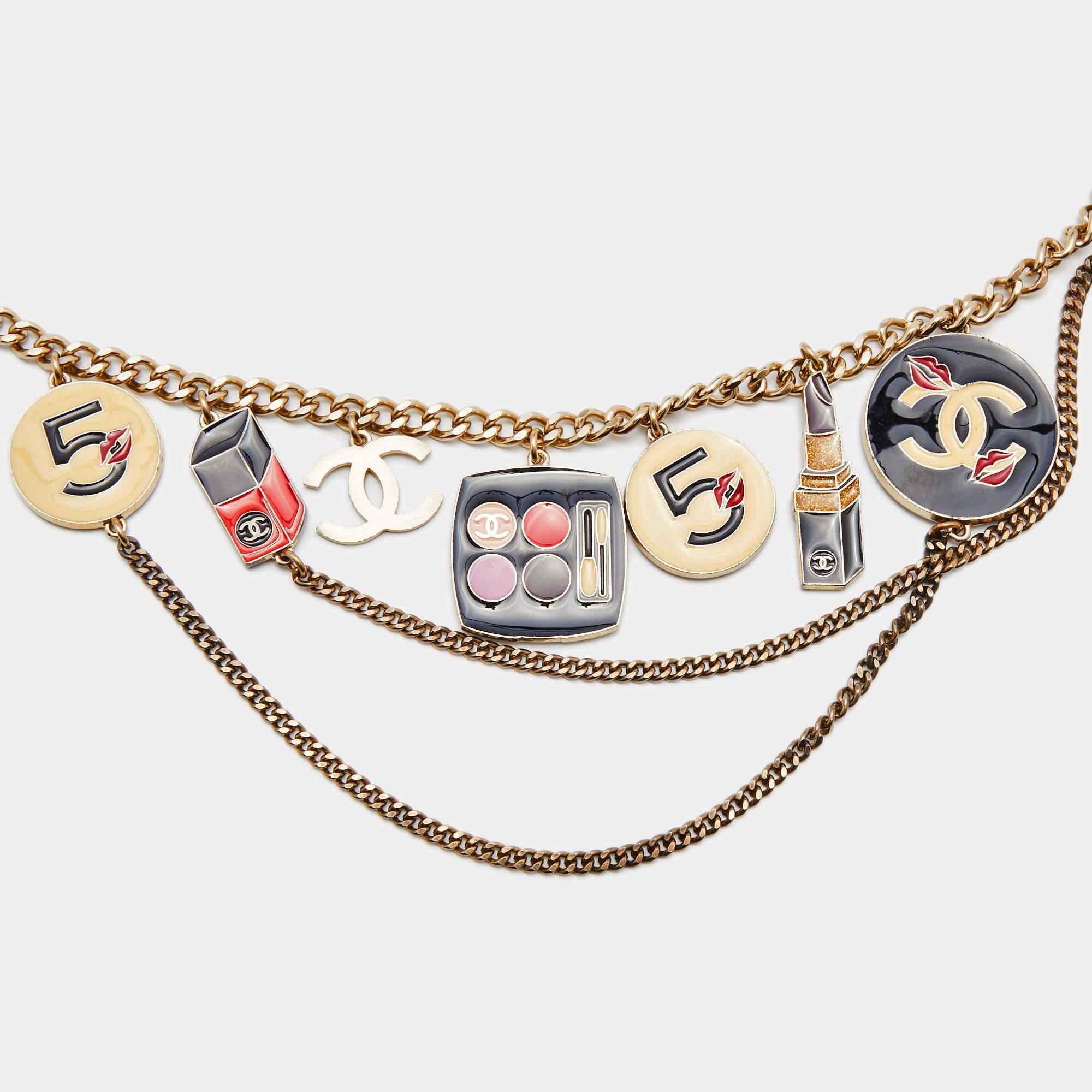 Belts are fine accessories to upgrade any basic look to a statement-making one. We particularly love this offering by Chanel. Formed using the finest materials, the belt has multiple charms for a signature finish.

Includes: Original Box, Info