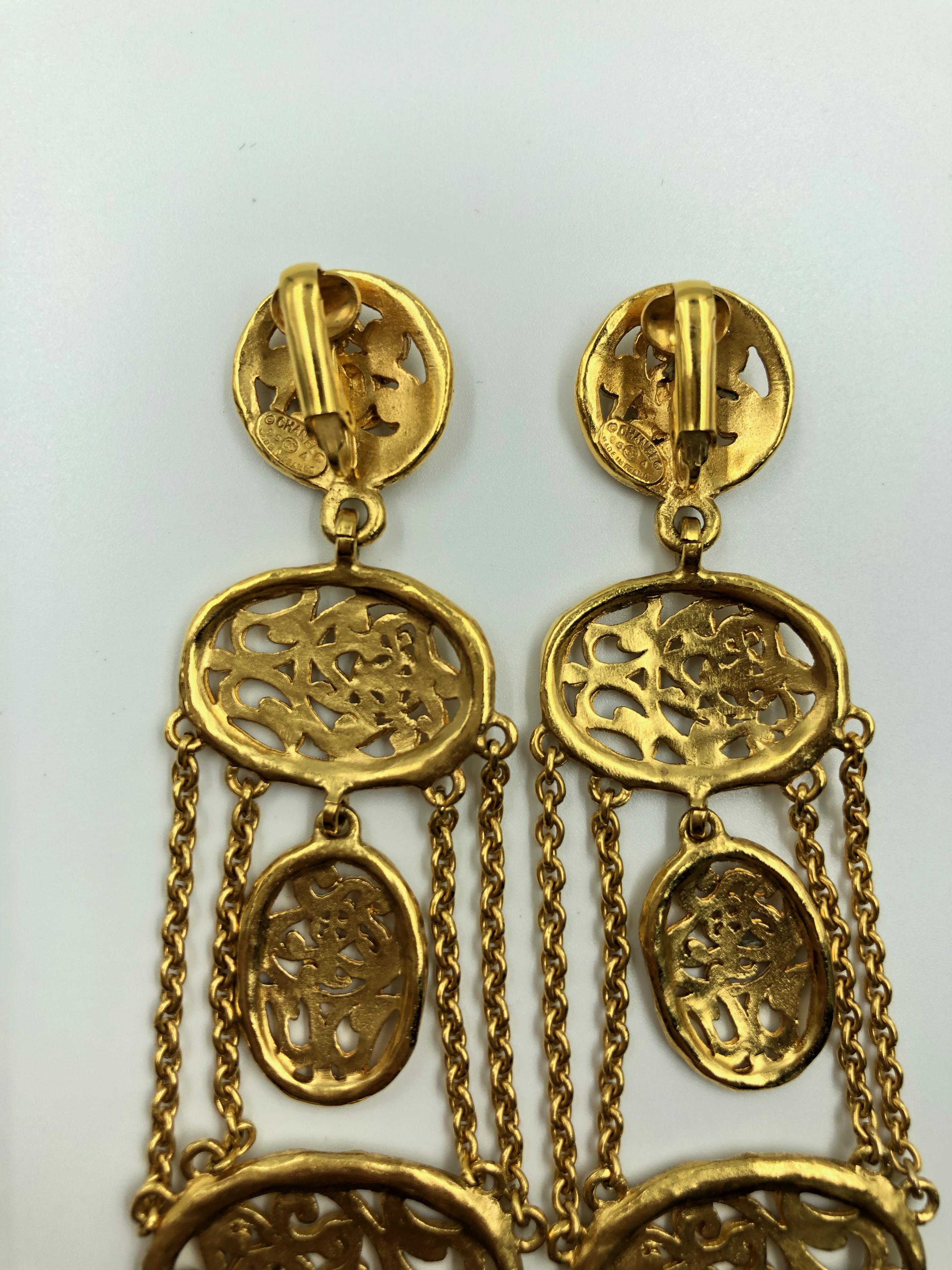 Chanel Gold Tone Floral Filigree Chandelier Clip Earring, 1980s  2