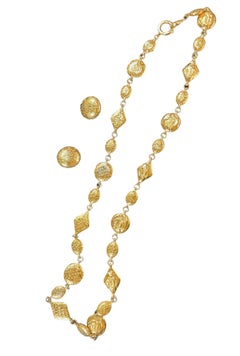 Chain Necklaces