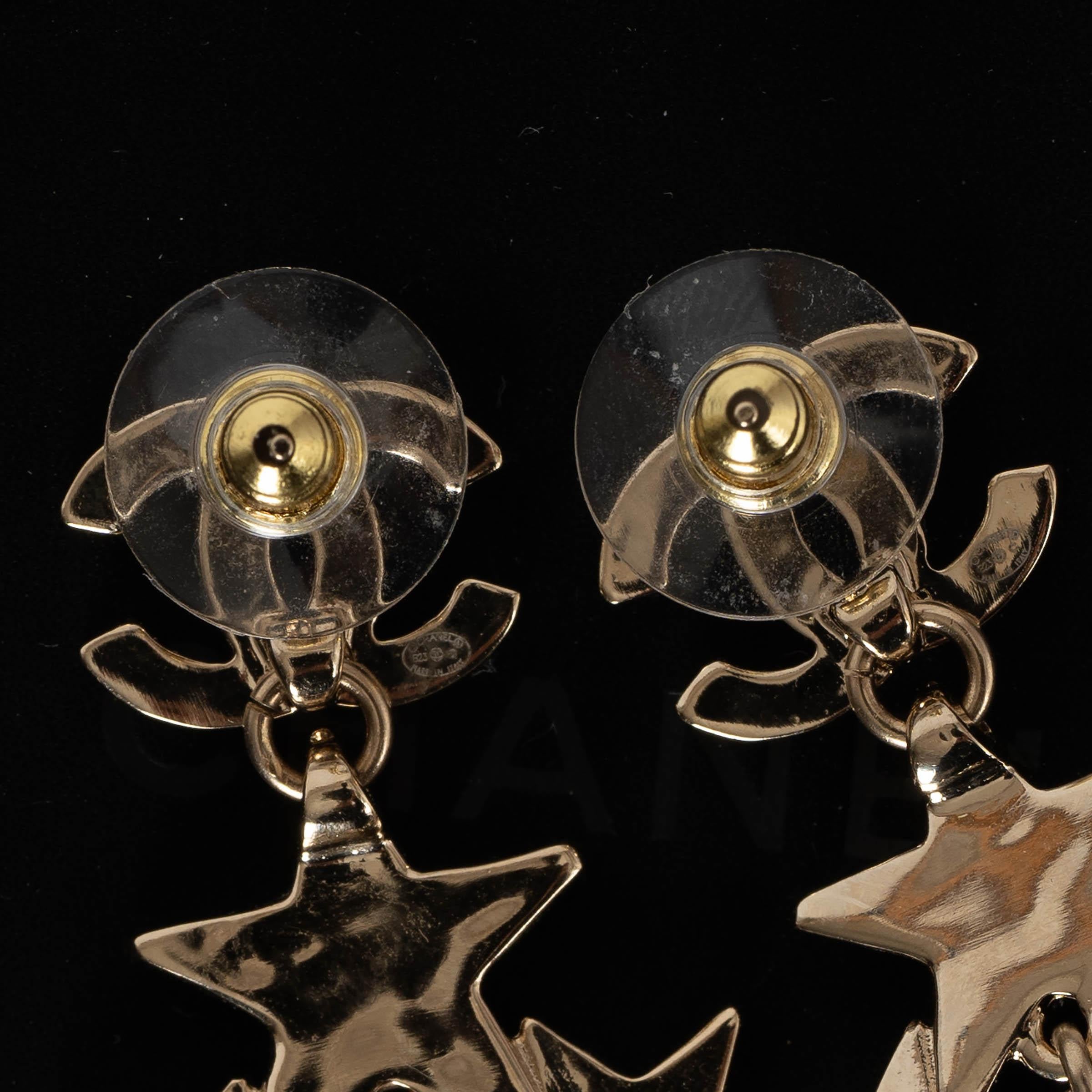 CHANEL gold-tone metal 23C MONTE CARLO CRYSTAL CHAIN Earrings For Sale 2