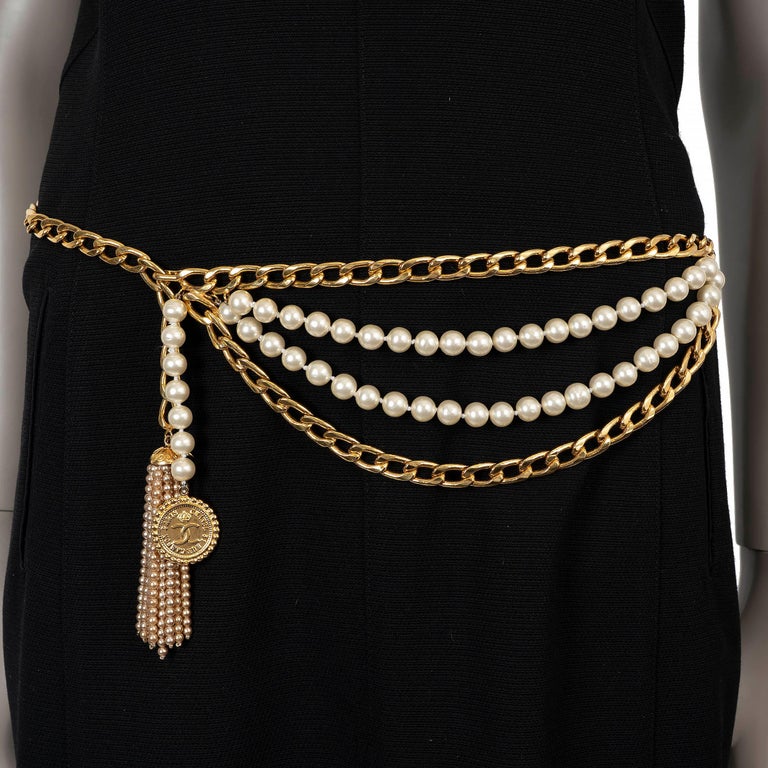 CHANEL gold-tone metal 90P PEARL TASSEL CHAIN Belt OZ For  display picture 1