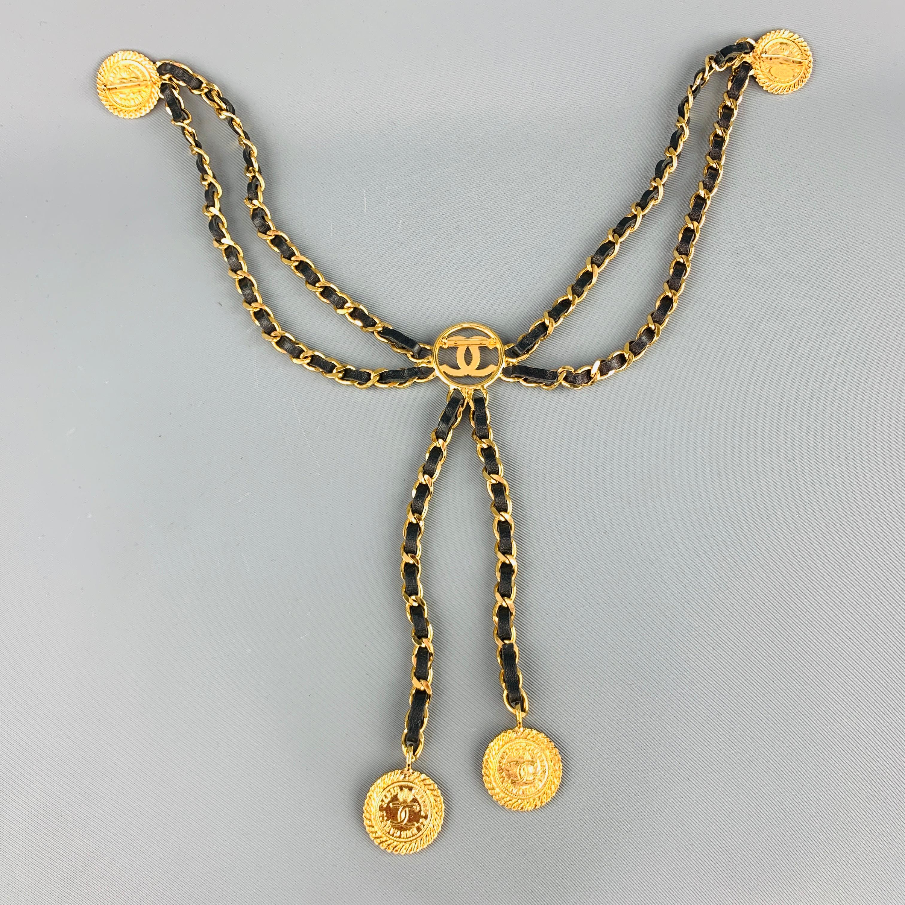 CHANEL Gold Tone Metall Leder Kette Triple 3 Pin Chatelaine Brosche - Saison 28 2