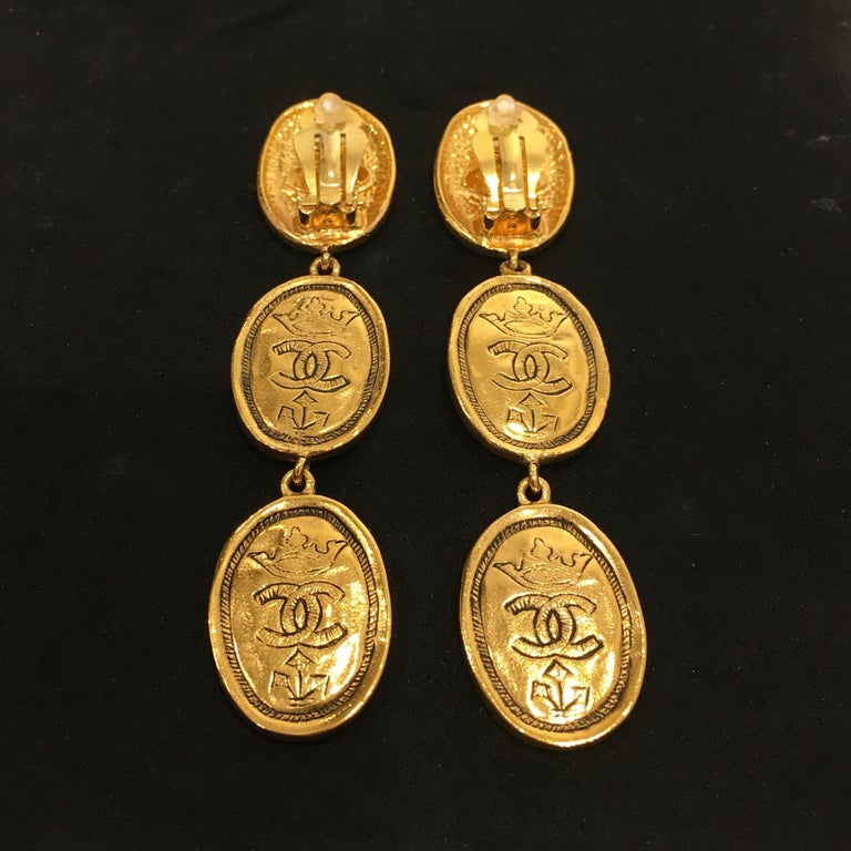 Chanel Gold Tone Oval Dangle Crown CC Logo Clip Earrings '26' 1987