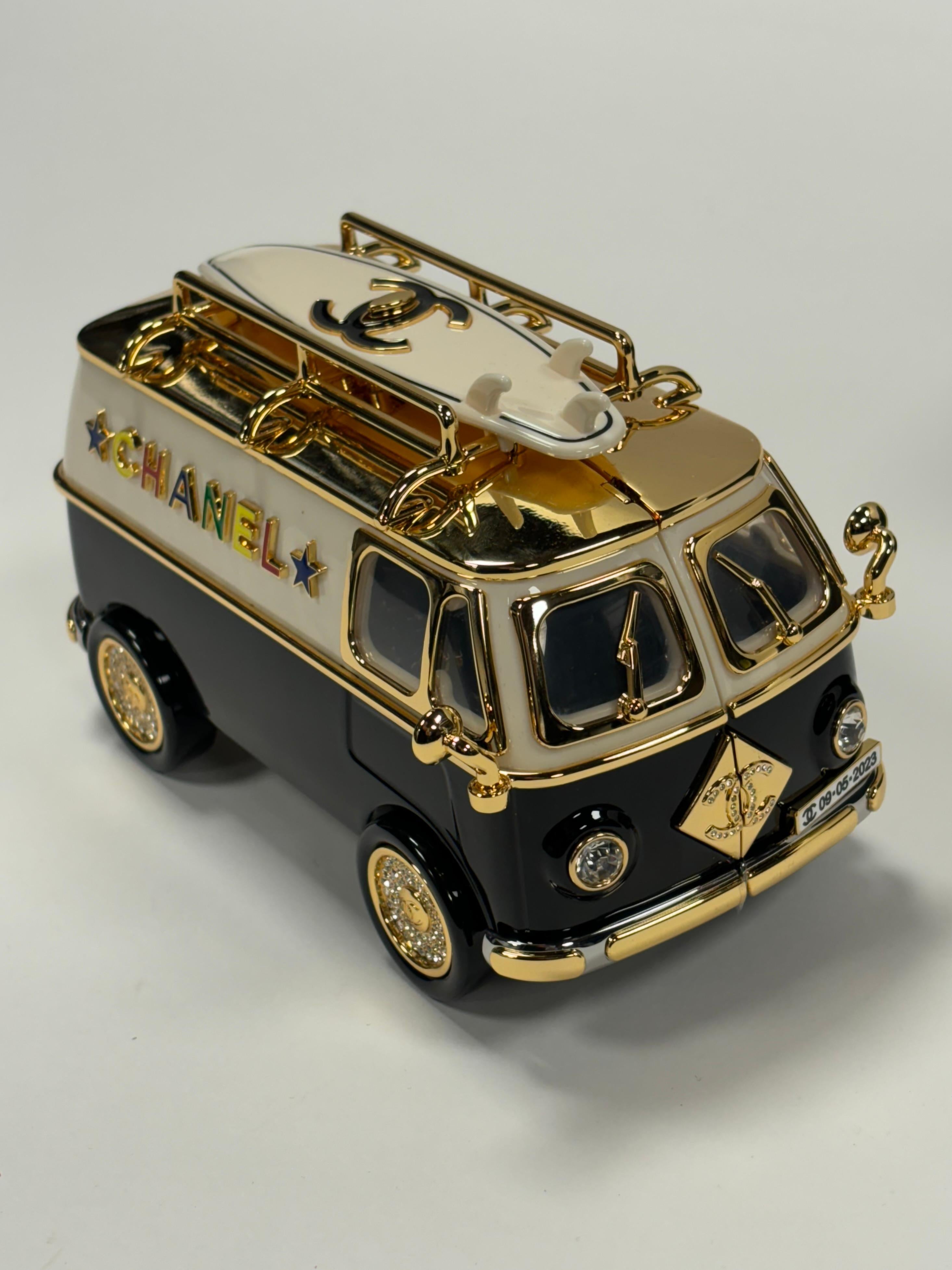 Women's Chanel Gold-tone Plexi Enamel Stras Mini Van Minaudiere For Sale