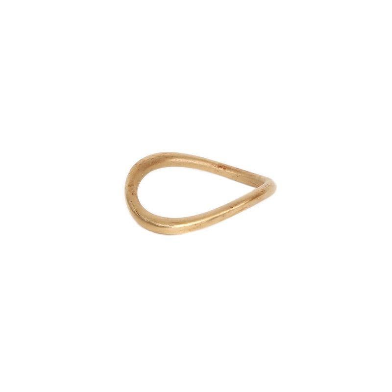 Chanel ring in gold-tone metal. Has been worn and is in excellent condition.

Size 7.25
Width 2.4cm (0.9in)
