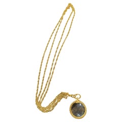 Chanel - Collier de verre en or à deux brins, 1982