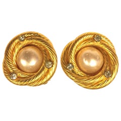 Chanel gold toned pearl/rhinestones clip on earrings