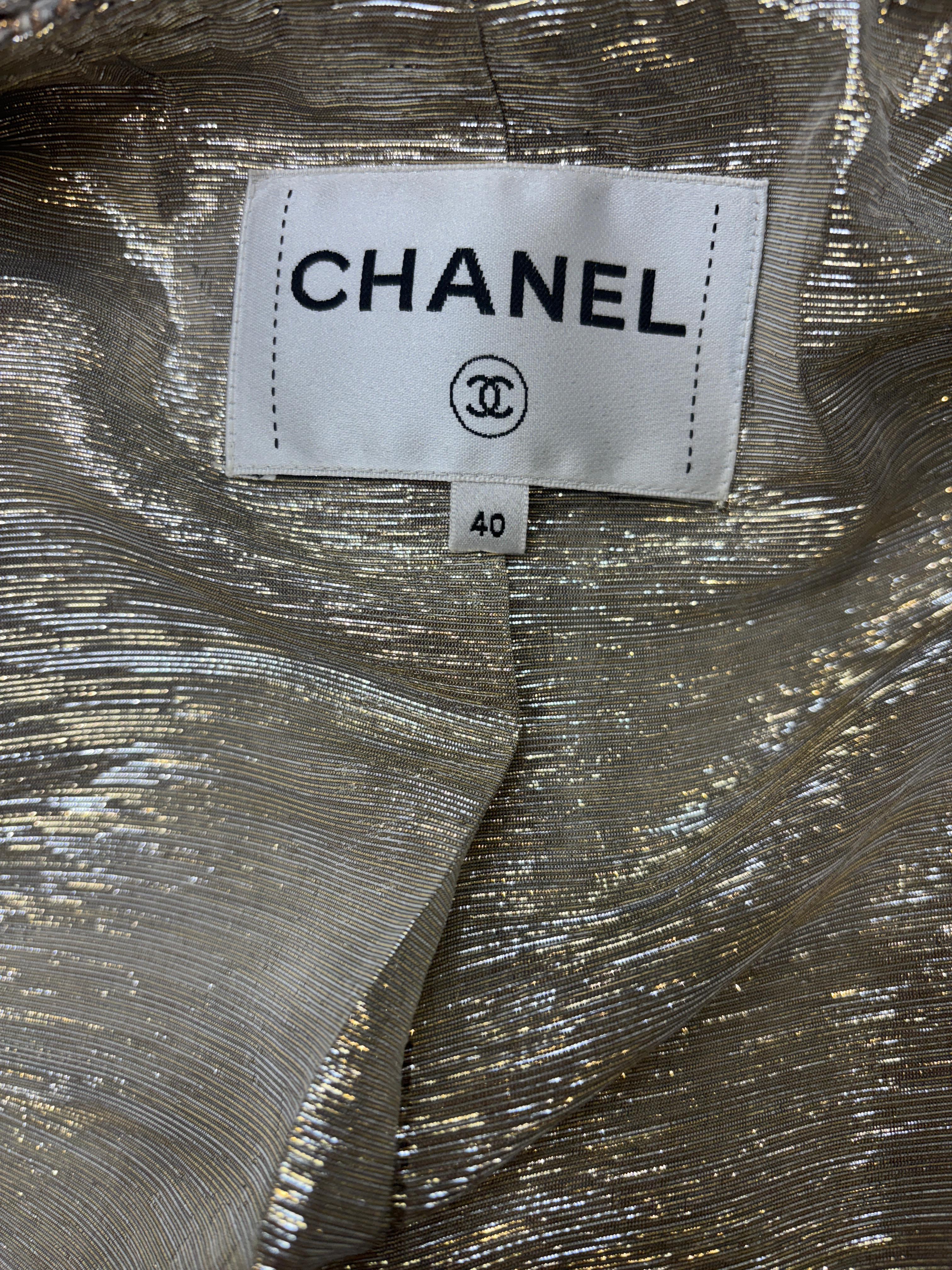 Chanel Gold Tweed Geometrische Jacke/Größe 40 im Angebot 13