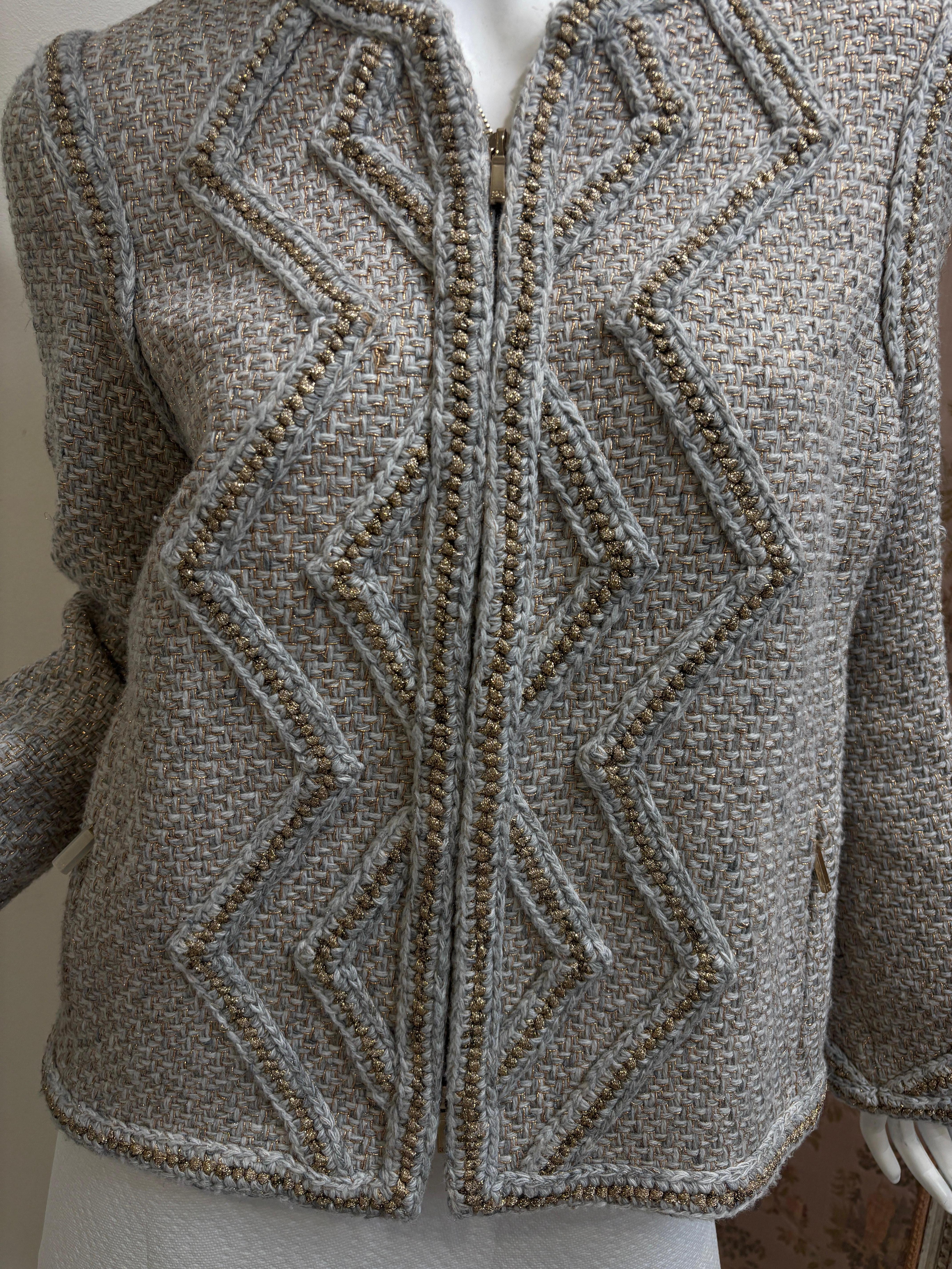 Chanel Gold Tweed Geometrische Jacke/Größe 40 für Damen oder Herren im Angebot