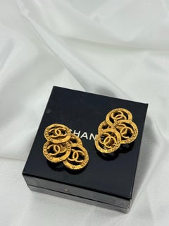 Chanel Gold Vintage CC Paris Medallion Clip-On Earrings