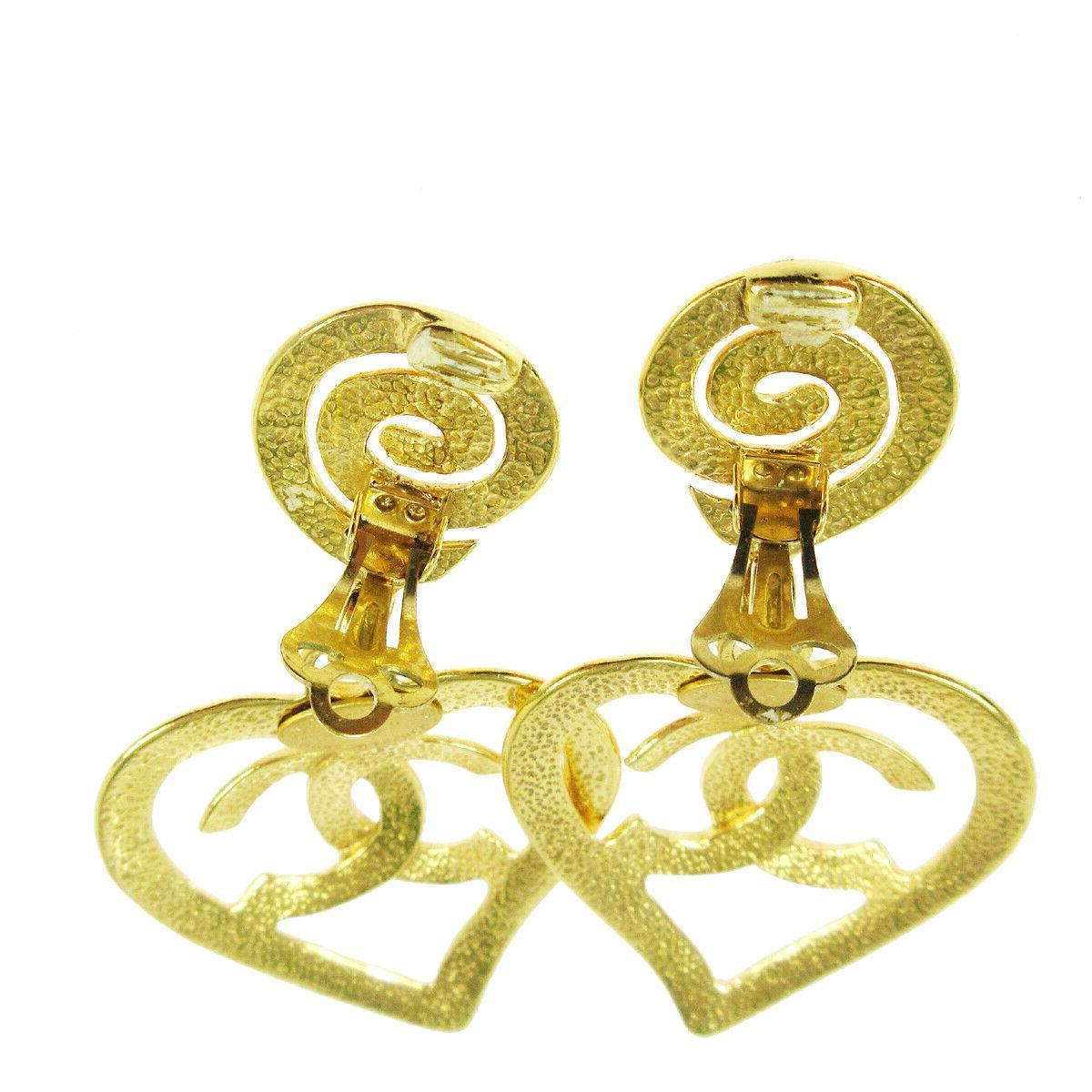 chanel vintage heart earrings
