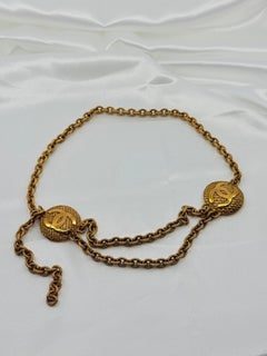Chanel Gold Vintage Weave CC Logo Chain Link Belt