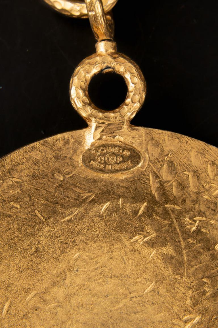 Chanel, collier chaîne en métal doré et argenté, printemps 1993 en vente 4