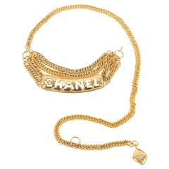 Cintura dorata Chanel anni '80