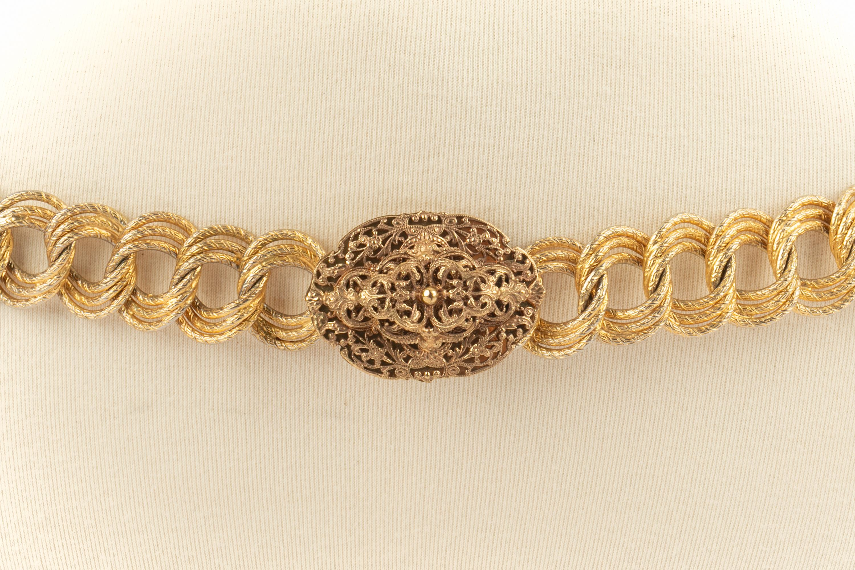 Cinturón dorado Chanel en venta 5