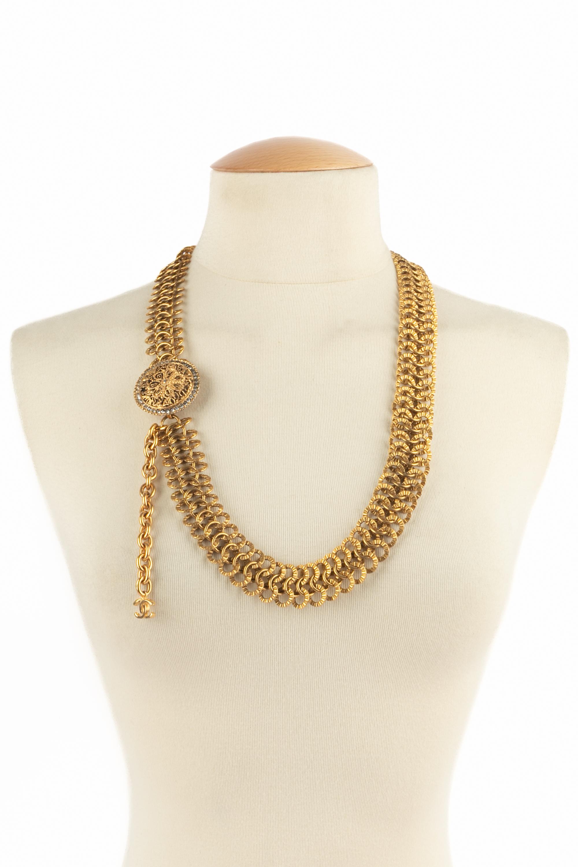 Cintura dorata Chanel in vendita 6