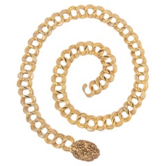 Ceinture dorée Chanel