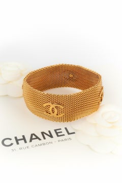 Bracelet en or de Chanel 1996