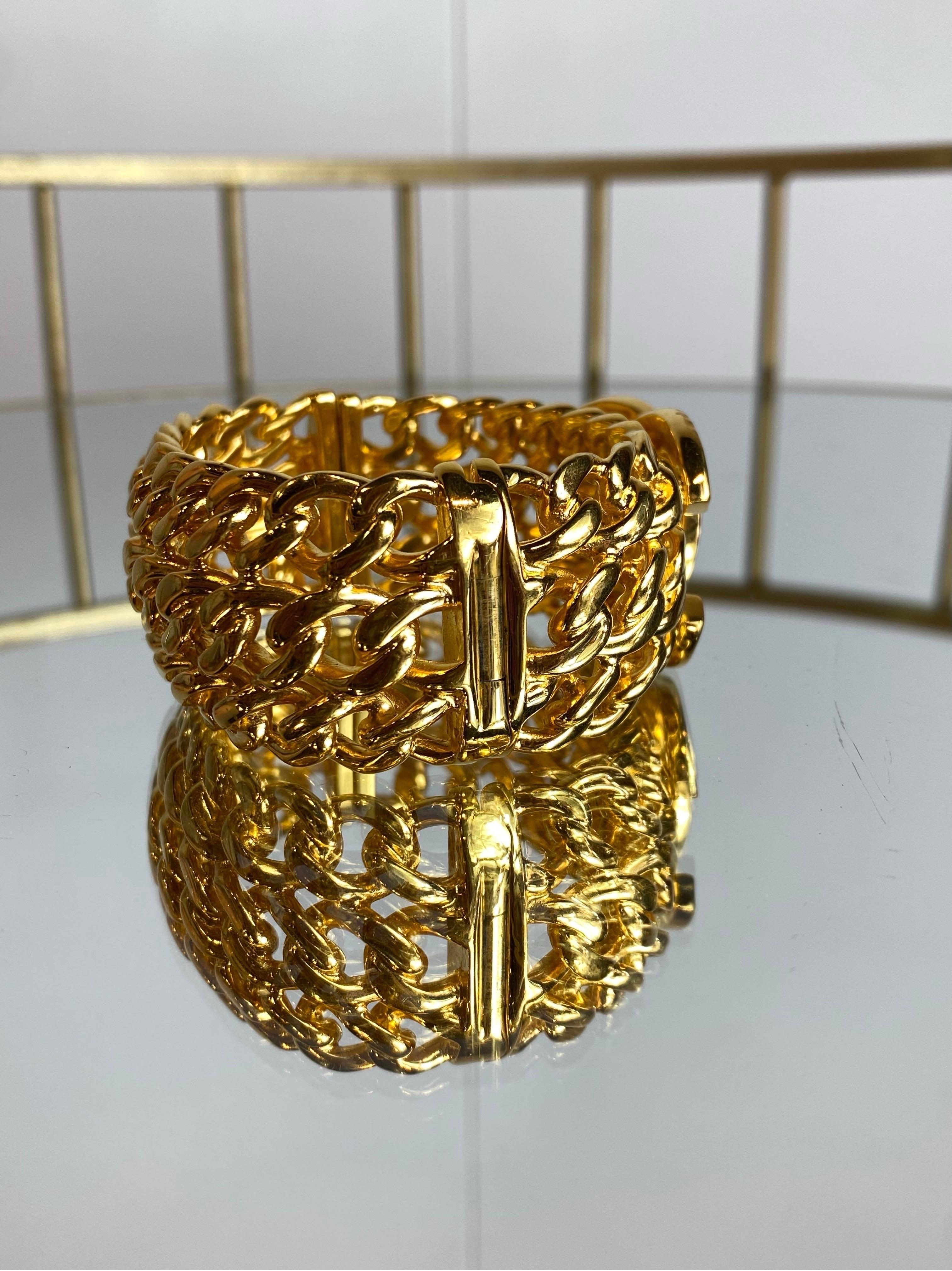 Chanel golden chain CC bracelet For Sale 2