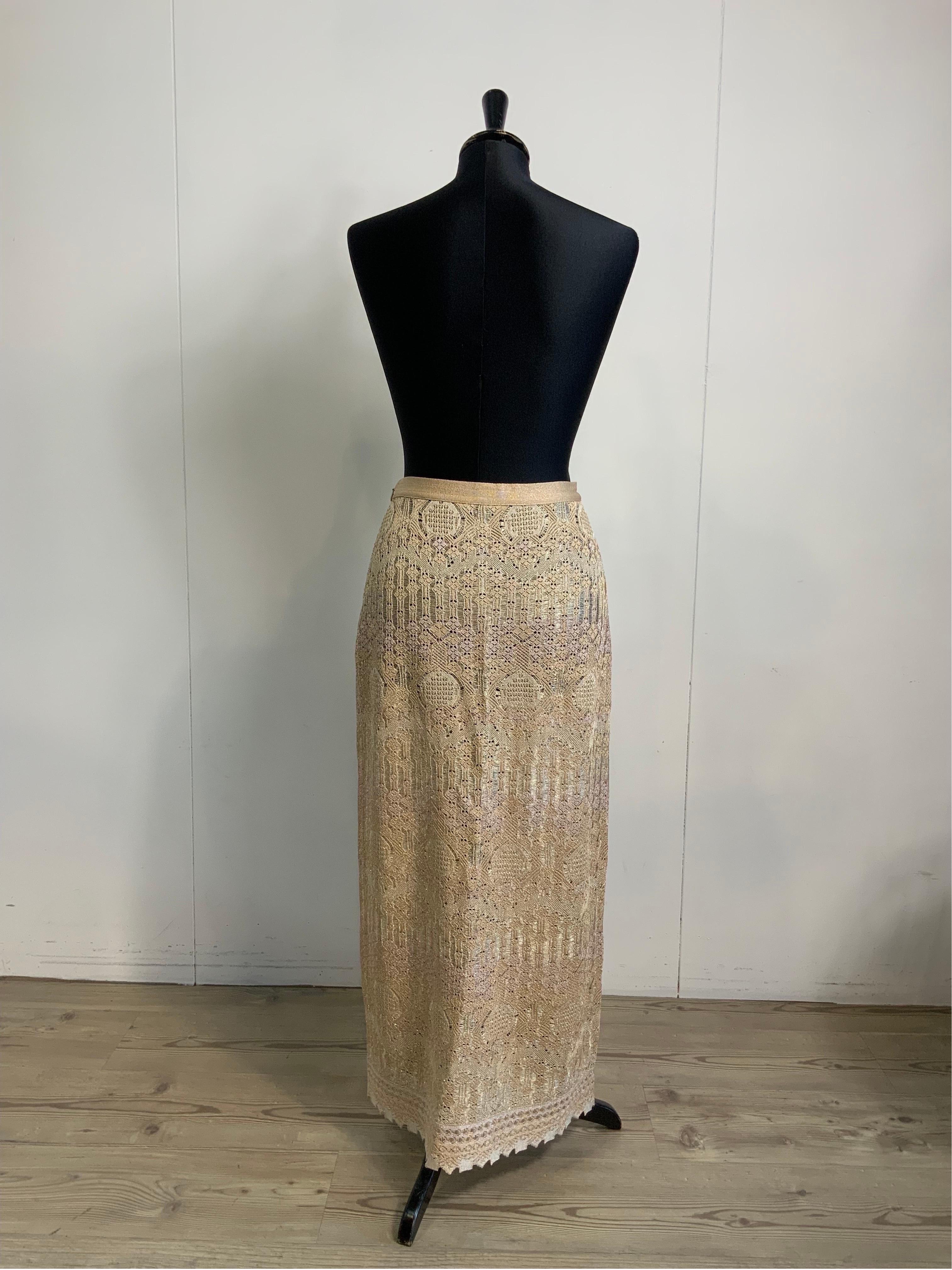 Chanel golden Combo: Dress, trousers, skirt, slip and culottes. 3