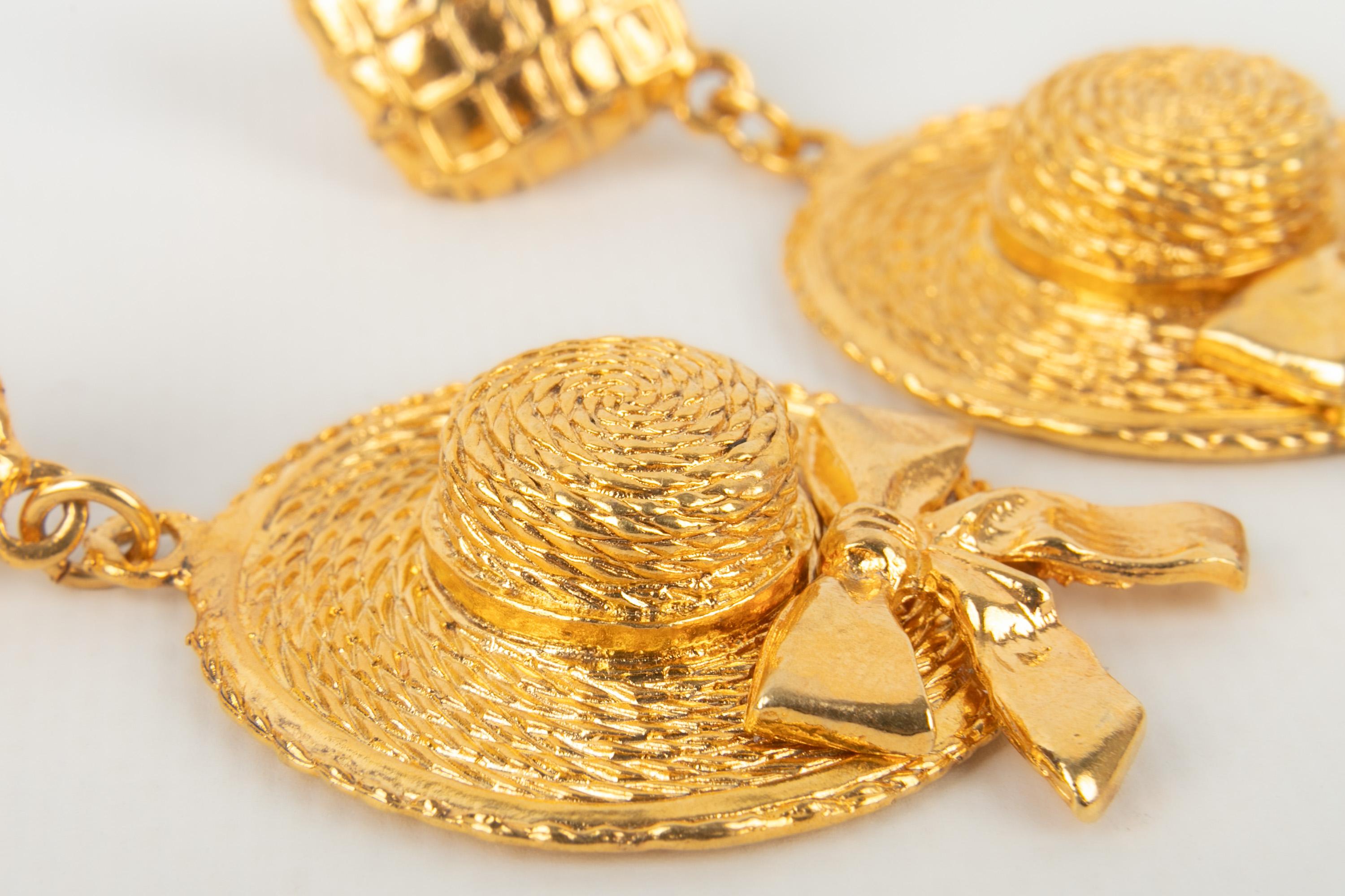 Chanel golden earrings For Sale 1