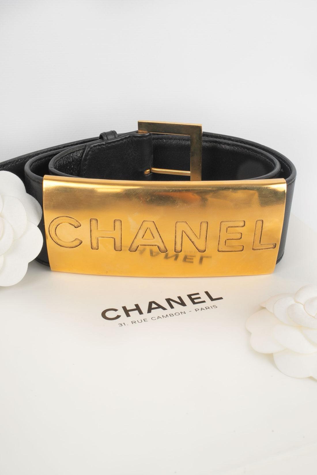 Chanel Golden Metal and Black Leather 'Boxer' Belt, 1997 5