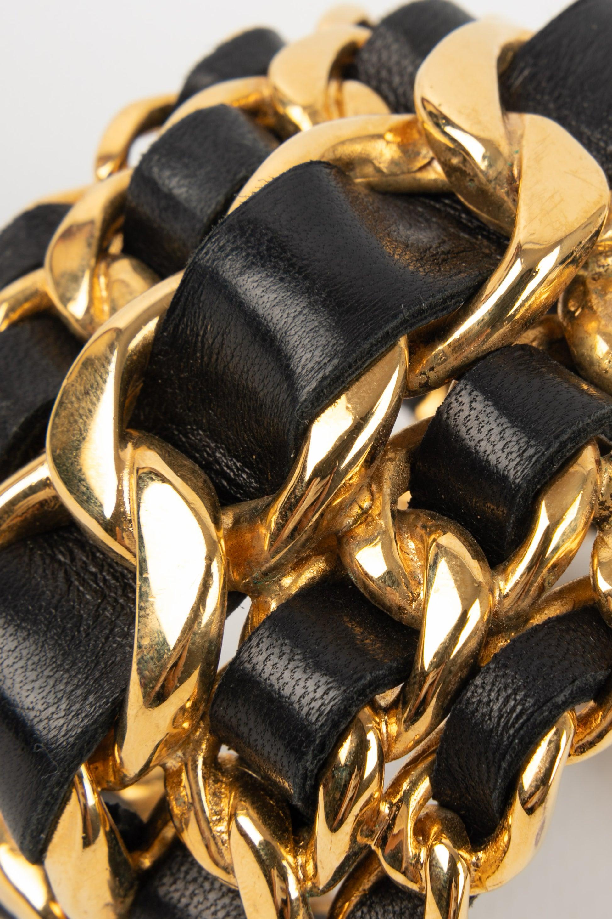 Chanel Golden Metal and Leather Cuff Bracelet with Chains, 1991 5