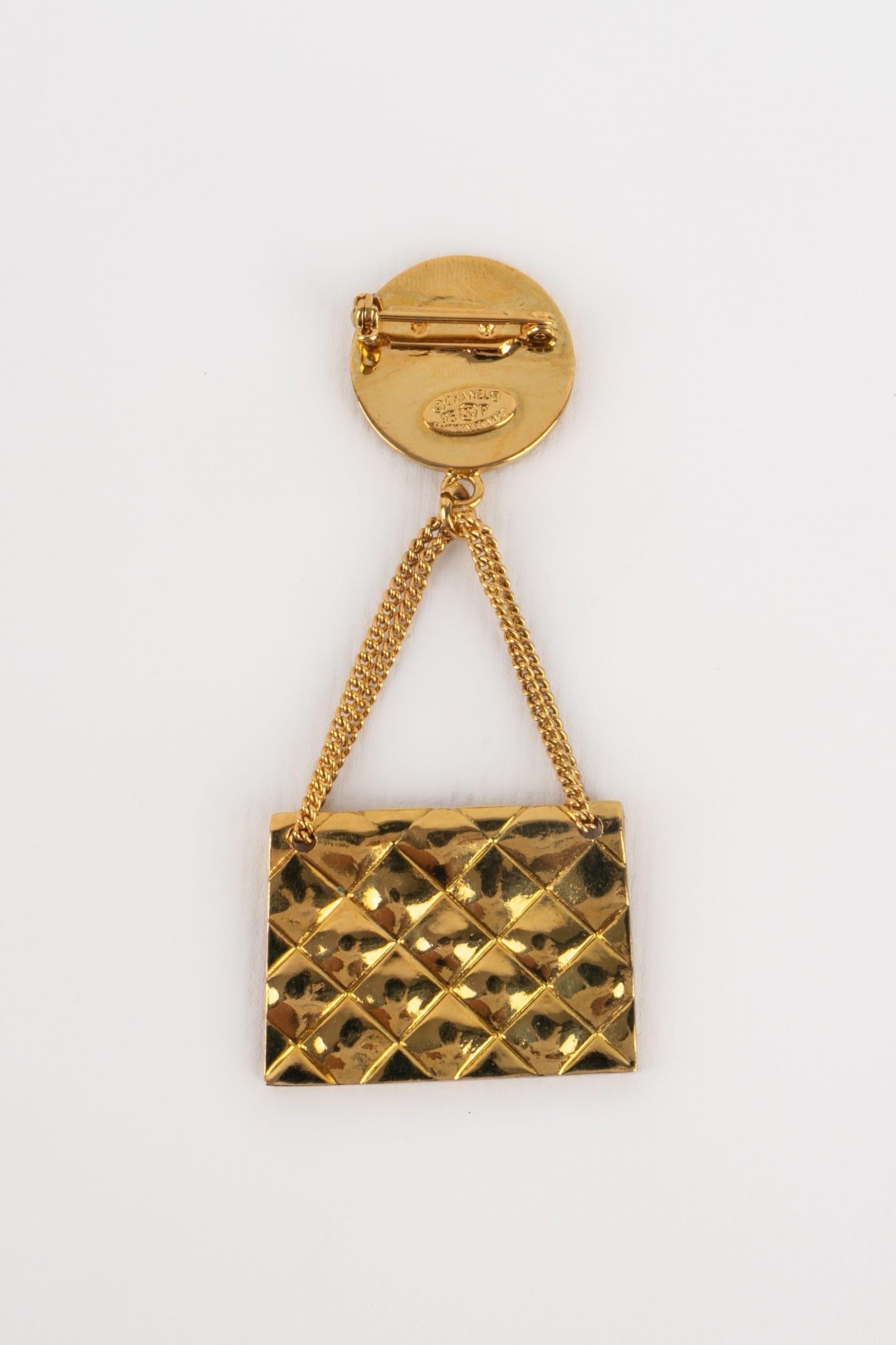 Chanel Golden Metal 