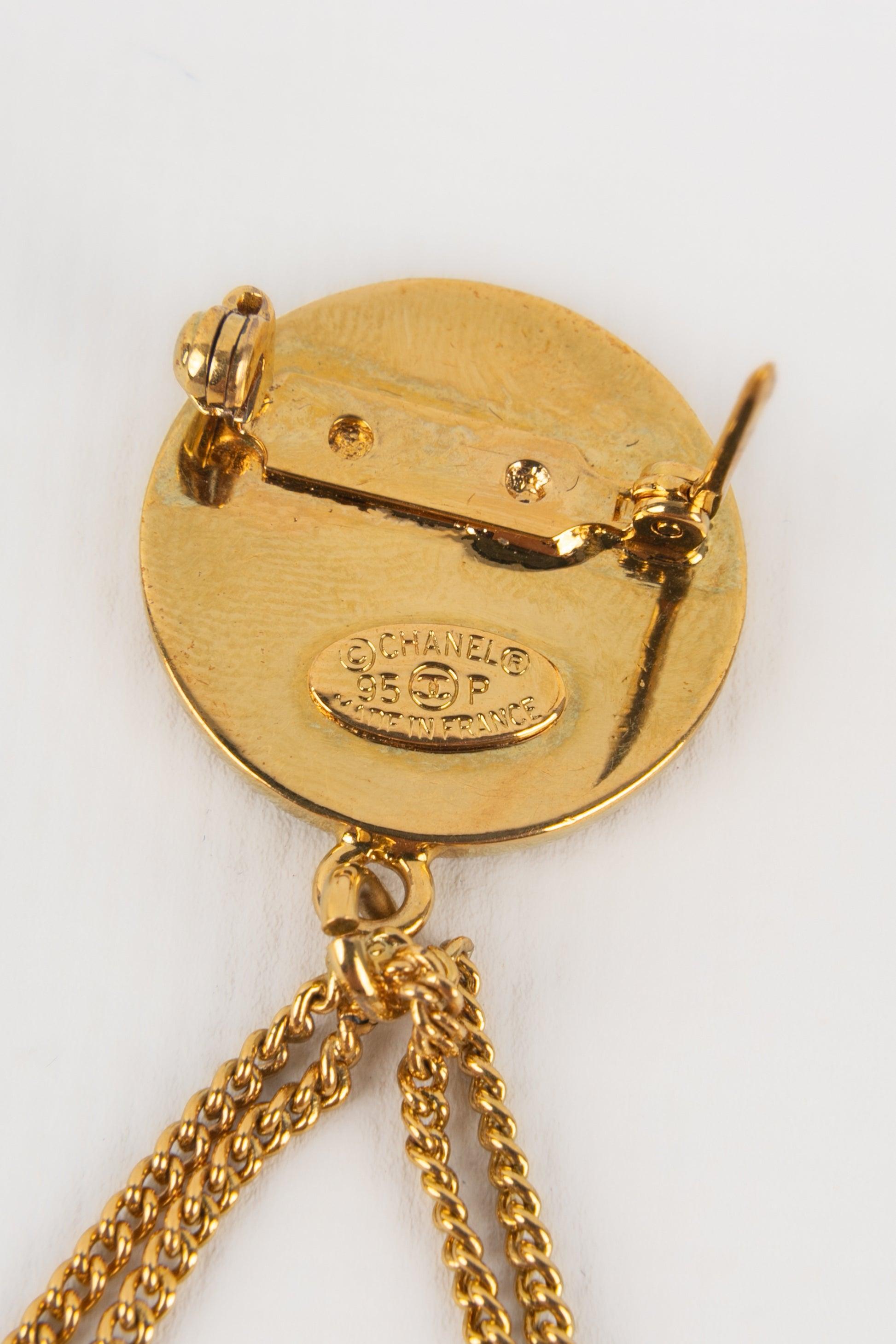 Women's Chanel Golden Metal 