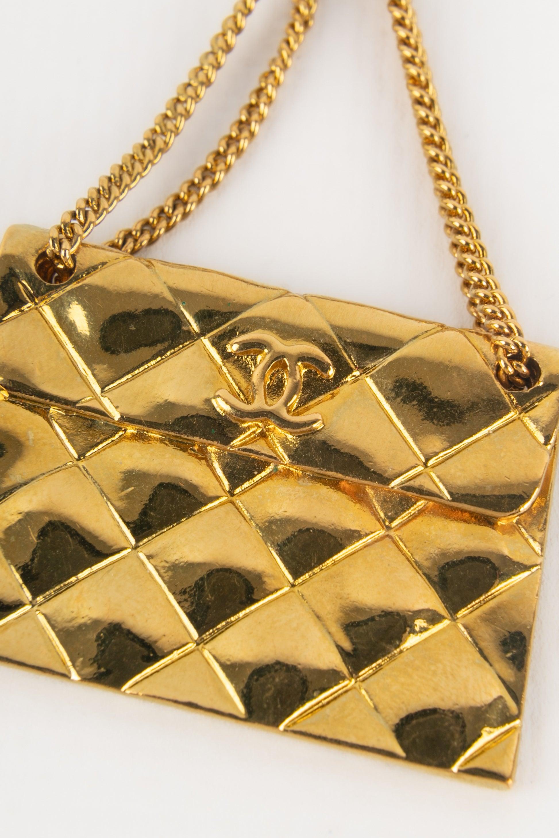 Chanel Golden Metal 