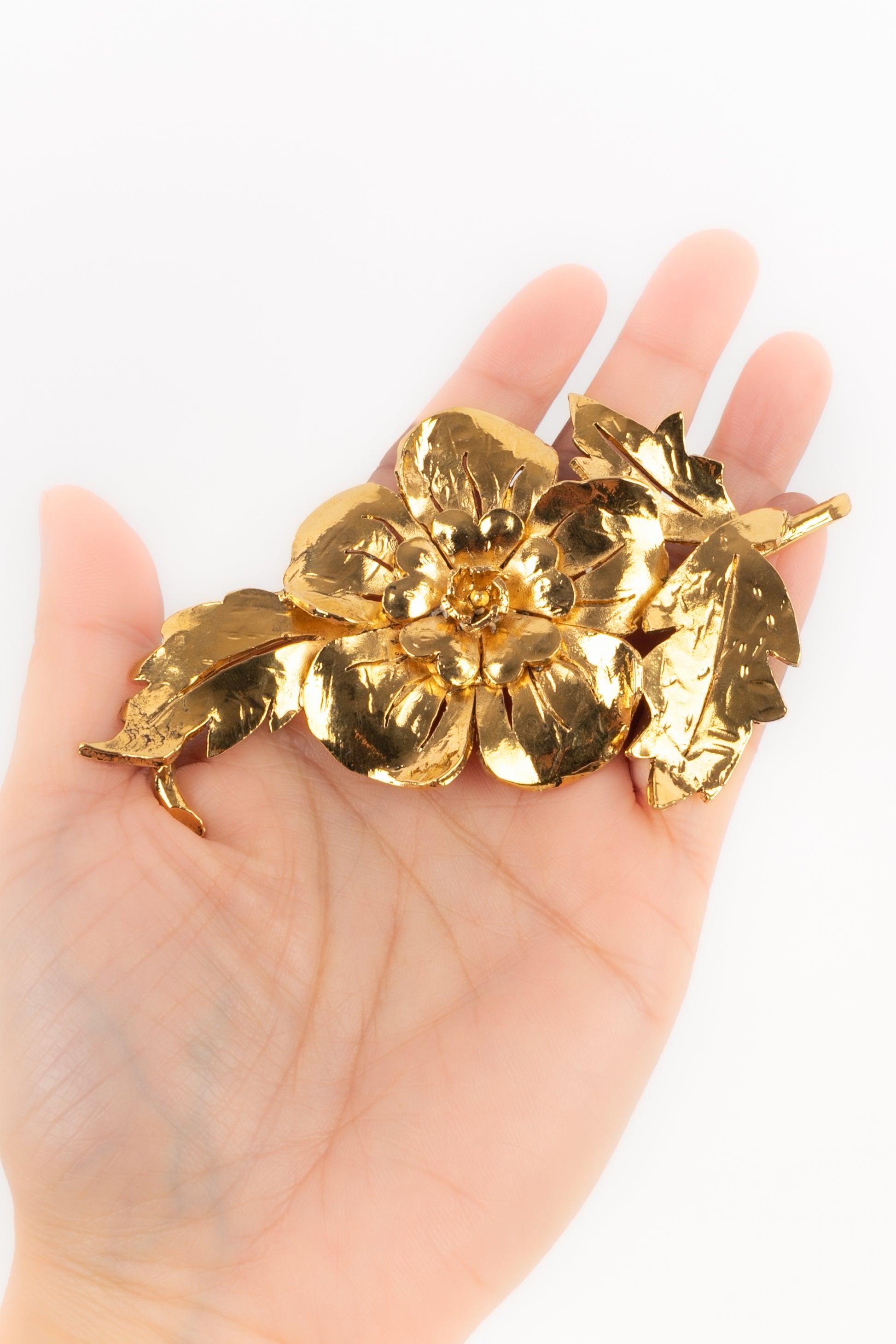 Chanel Goldene Metallbrosche Haute Couture, Haute Couture, 1988/1989 im Angebot 2
