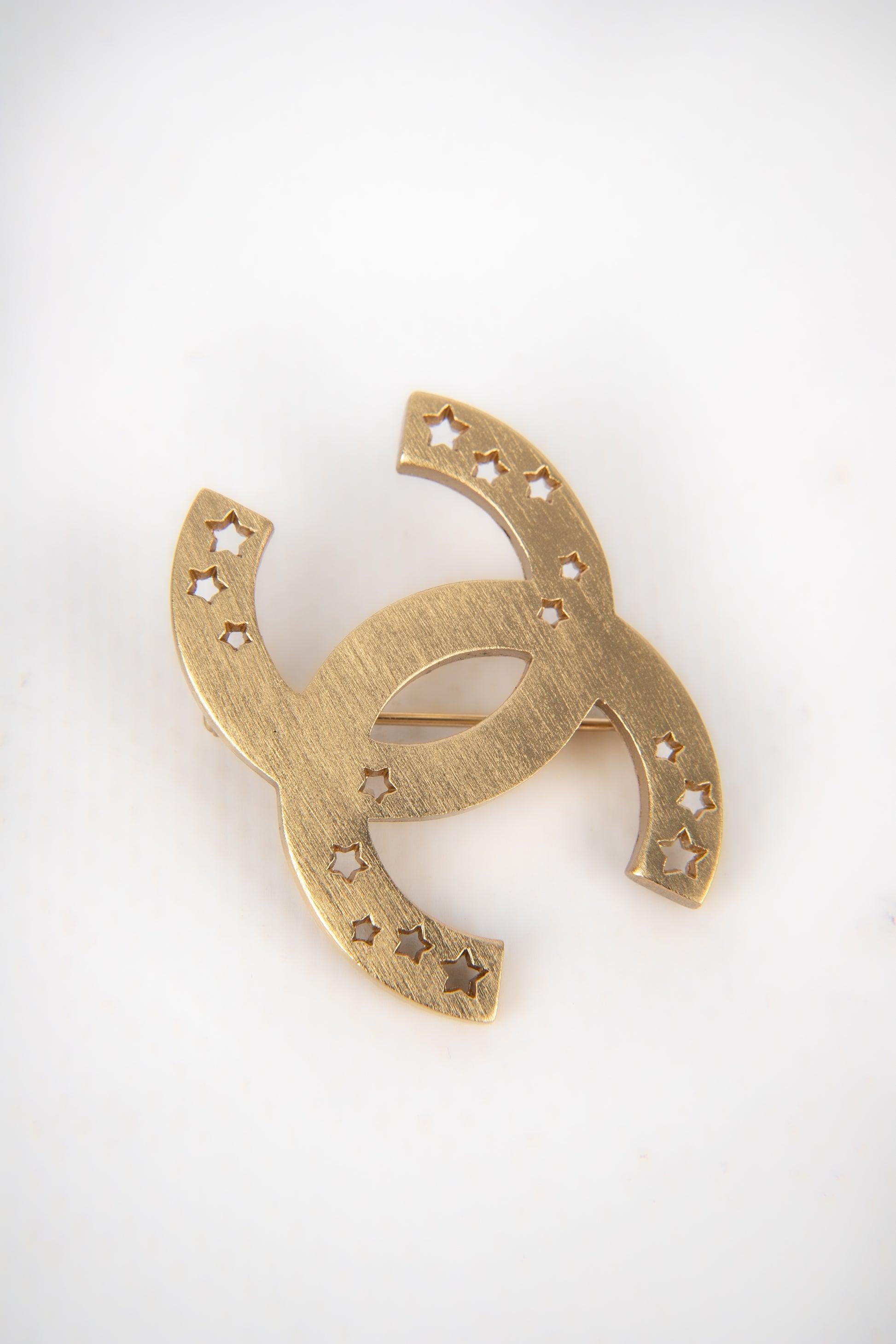 Chanel Golden Metal CC Brooch with Openwork Stars, 2004 1