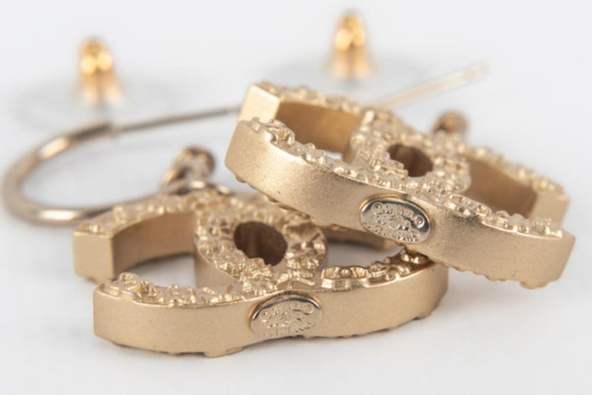 Women's Chanel Golden Metal CC Earrings, 2005