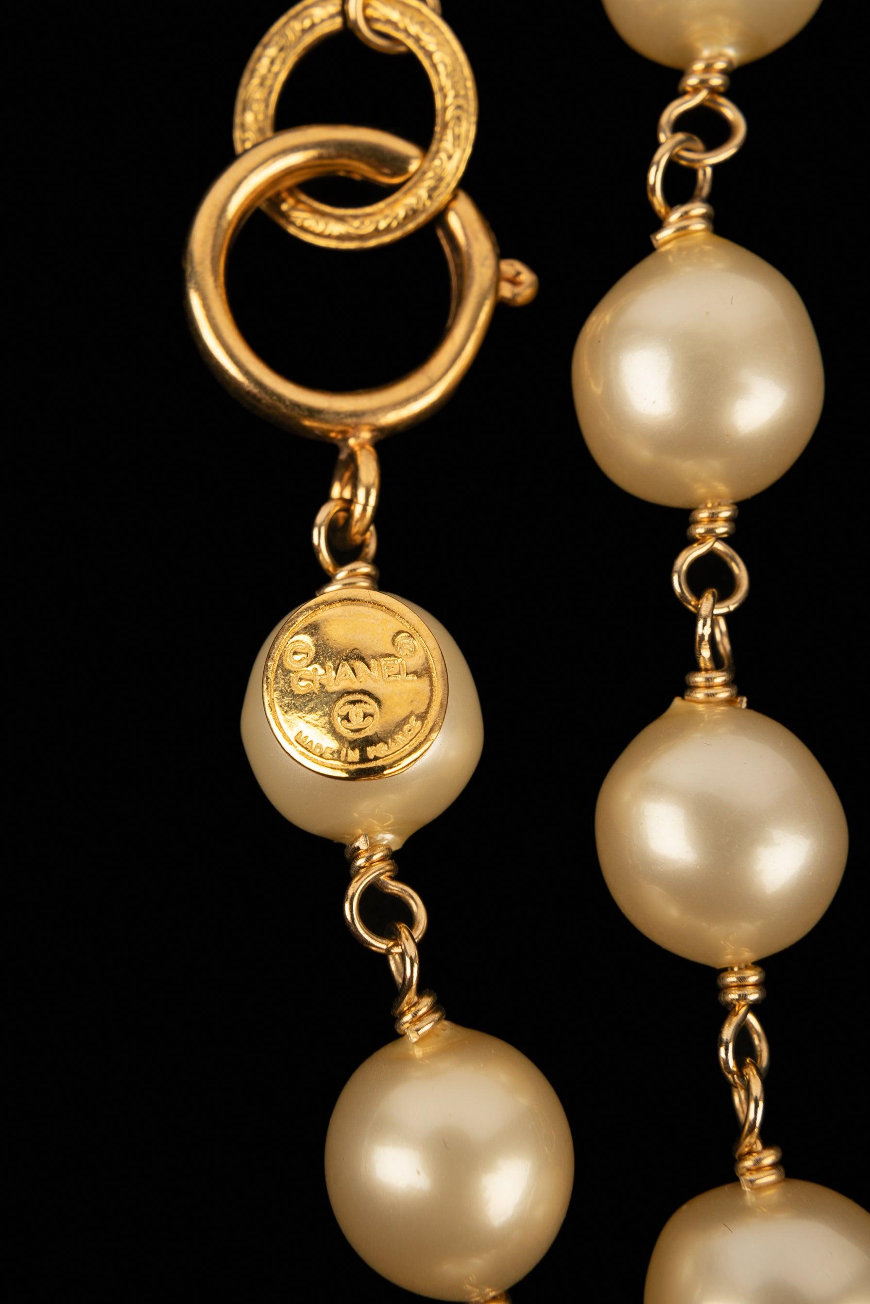 Chanel Golden Metal CC Necklace with Costume Pearls 3