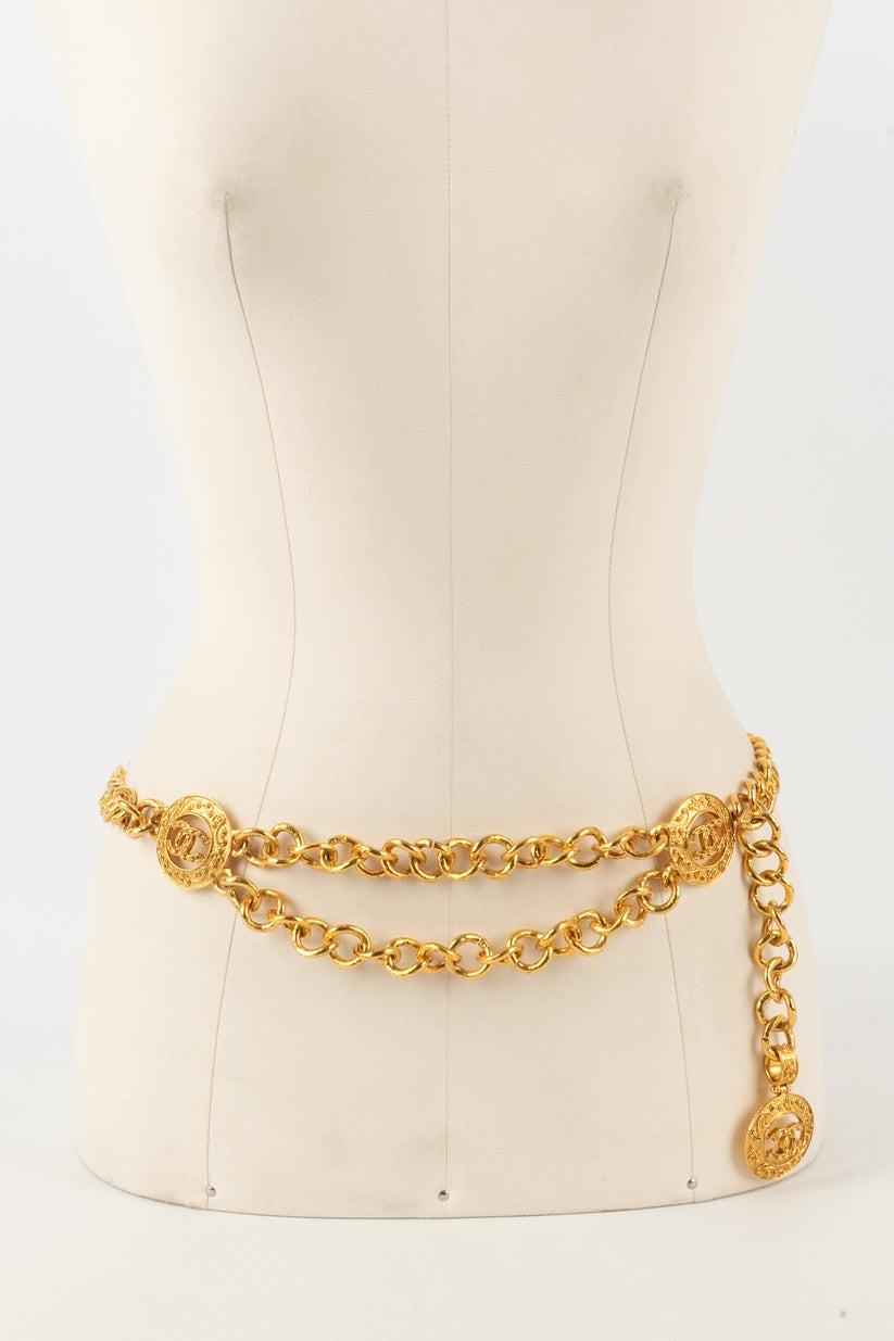 Women's Chanel Golden Metal Chain Belt Ornamented with CC Logo, 1994 For Sale