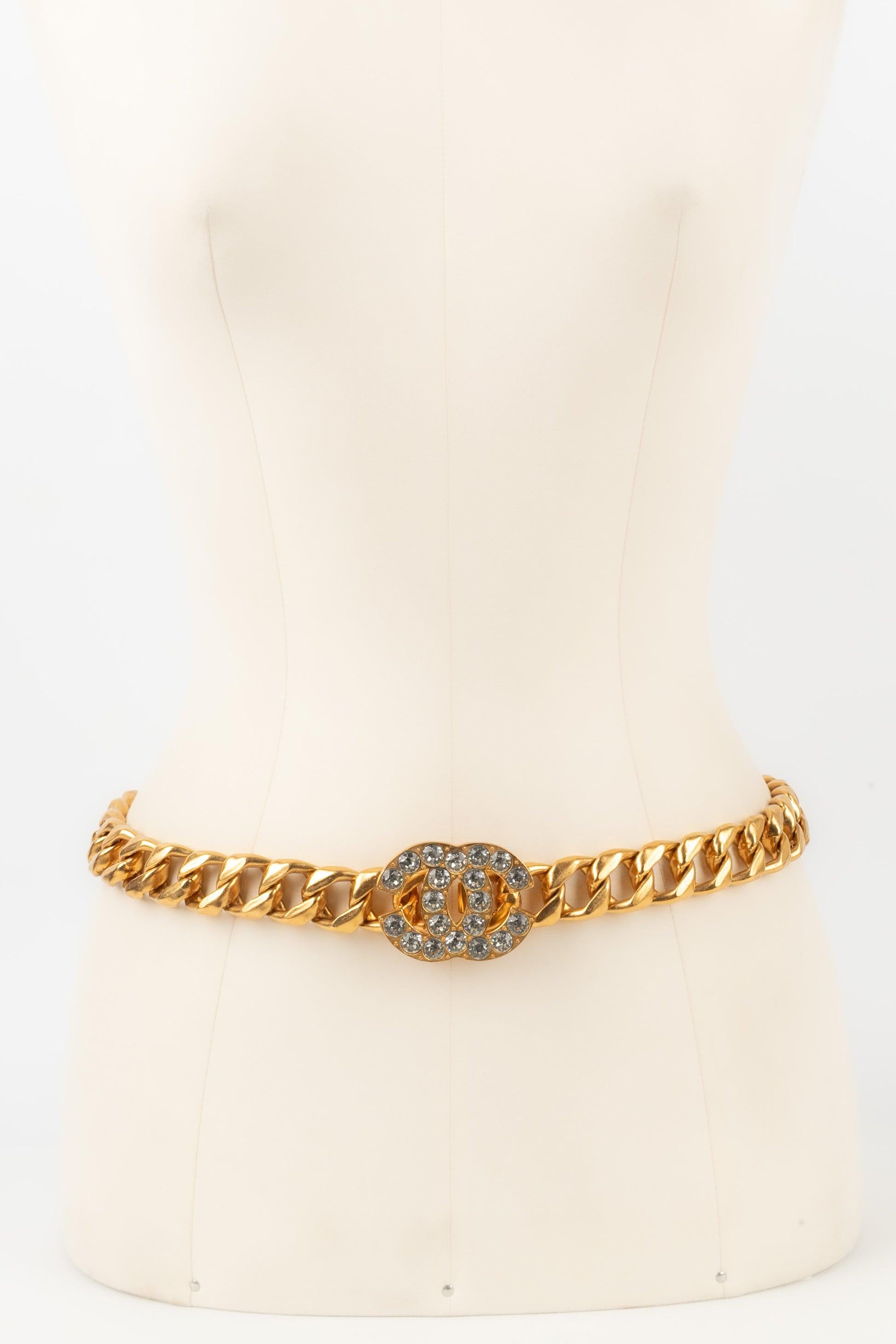 Chanel Golden Metal Chain Belt with CC Logo Buckle, 1995 For Sale 3