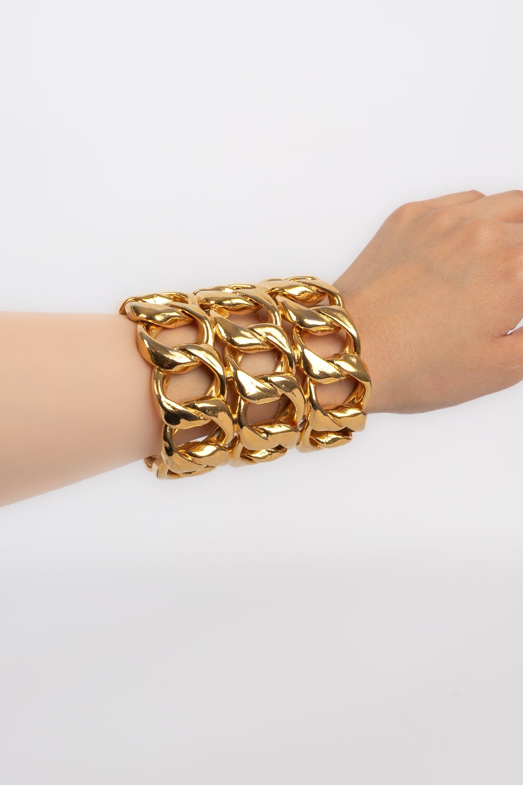 Chanel Golden Metal Chain Cuff Bracelet, 2cc3 For Sale 2